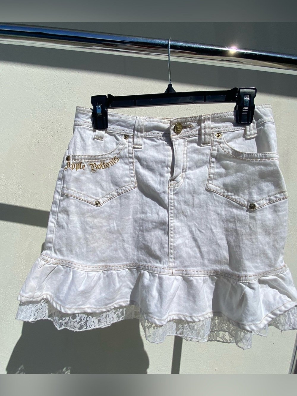 Y2K Apple Bottoms White Denim & Lace Apple Pocket Skirt Size 16 Small